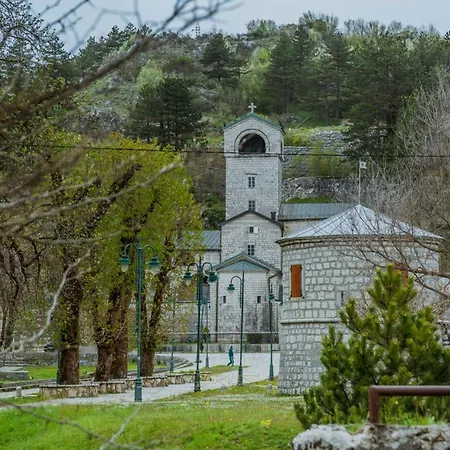 Apartments Mirkovic Cetinje Exterior photo