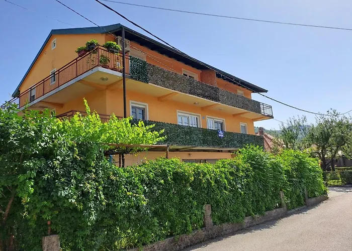 Apartments Mirkovic