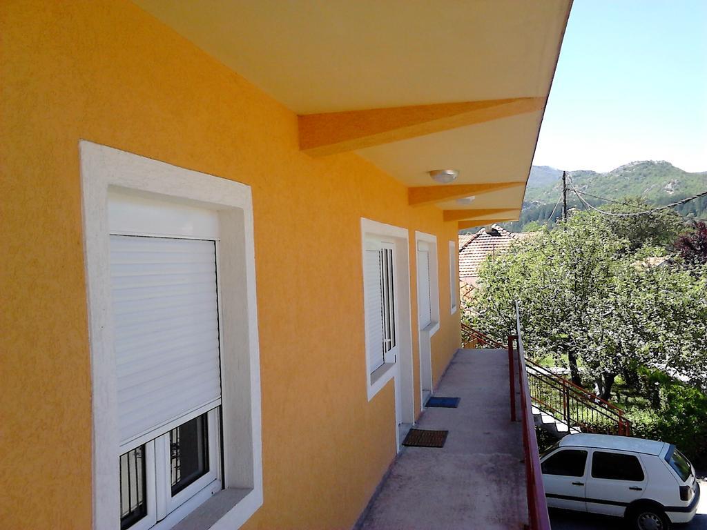 Apartment Mirkovic Cetinje