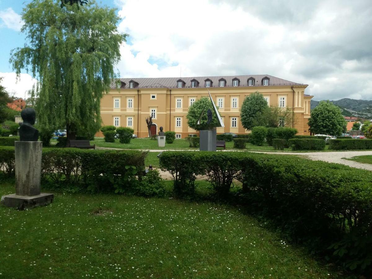 Mirkovic * Cetinje